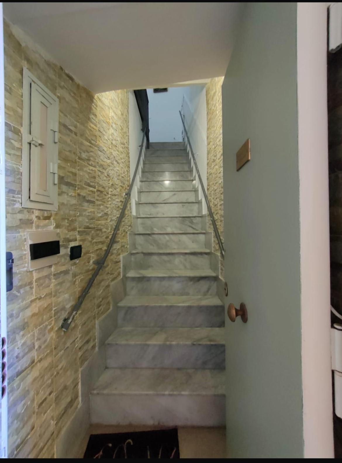 Apartament Mari Mari Neapol Zewnętrze zdjęcie