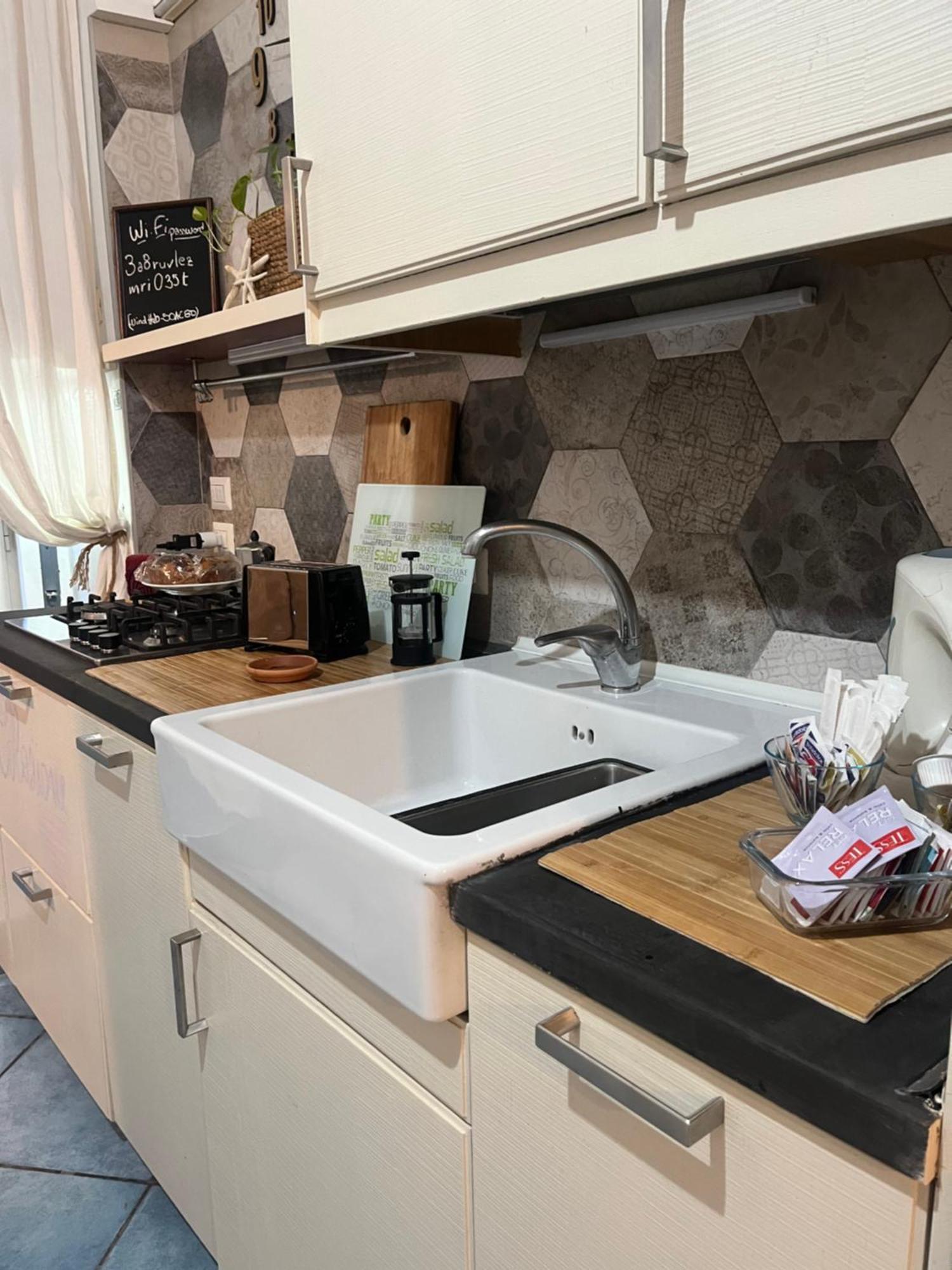 Apartament Mari Mari Neapol Zewnętrze zdjęcie